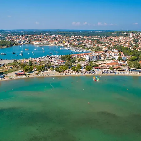 2 Bedroom Stunning In * Medolino