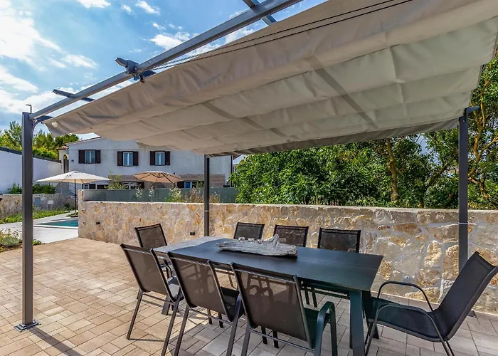 Appartamento 2 Bedroom Stunning In *